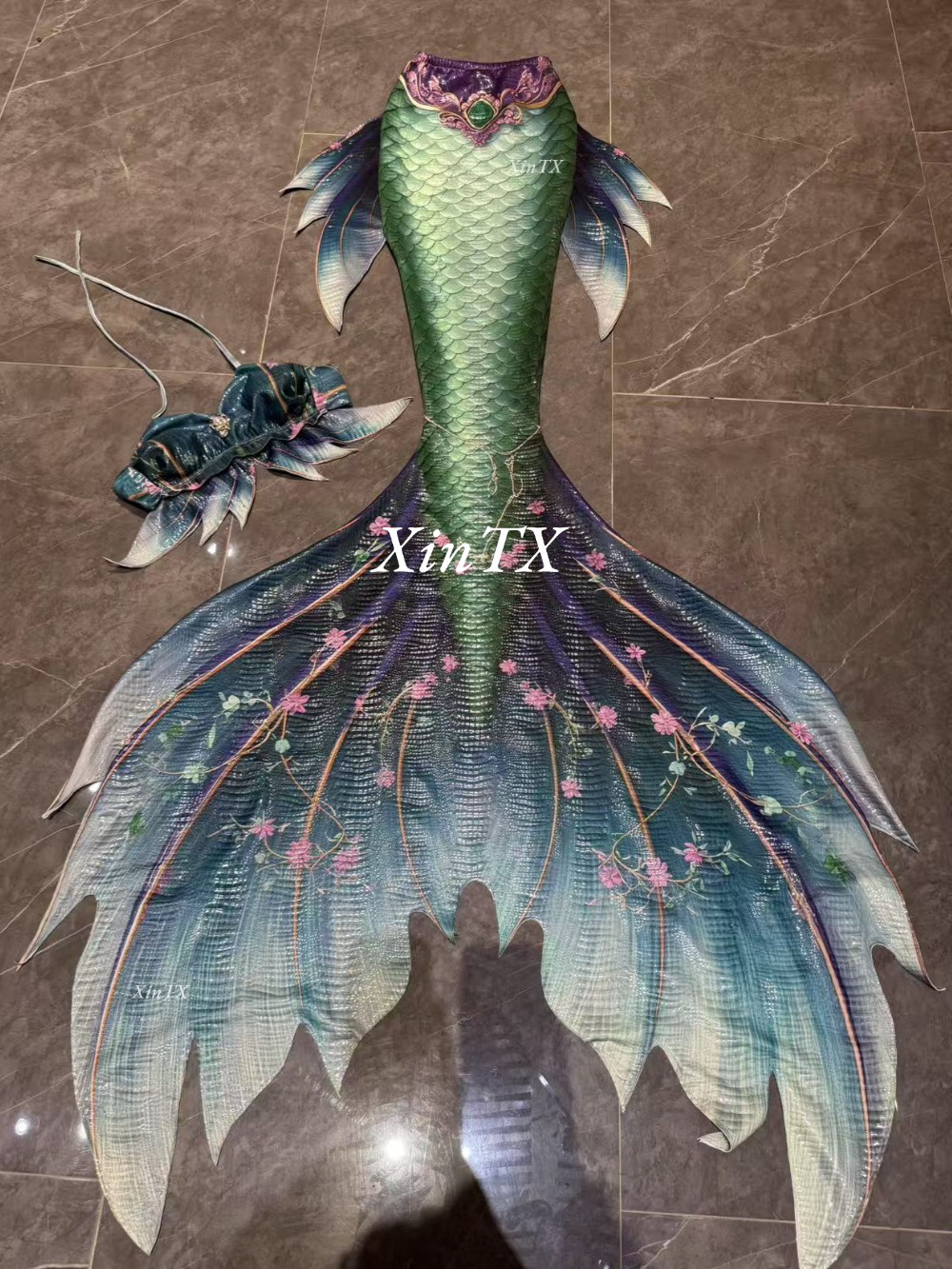 Hombre mujer cola de sirena es - Aquarium & Marine Museum Kota Kinabalu reseña y precio